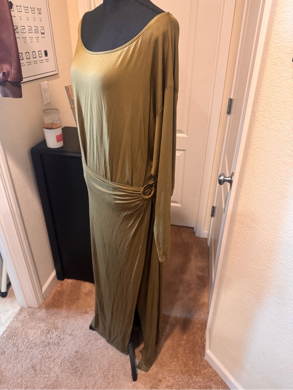 Free people Women’s Olive Green Long Sleeve Maxi Dress